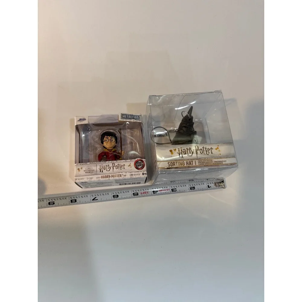 Harry Potter Jada Metalfigs Die-Cast Figure and Sorting Hat Keychain Set NEW
